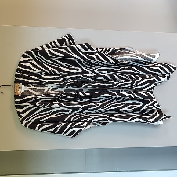 NWOT! Chico's Fun zebra print sequin poncho/wrap sweater